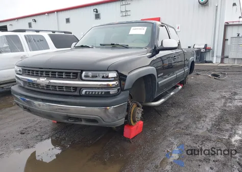 2000 Chevrolet Silverado 2500 Lt from USA, damaged, VIN 1GCGK29U0YE149646
